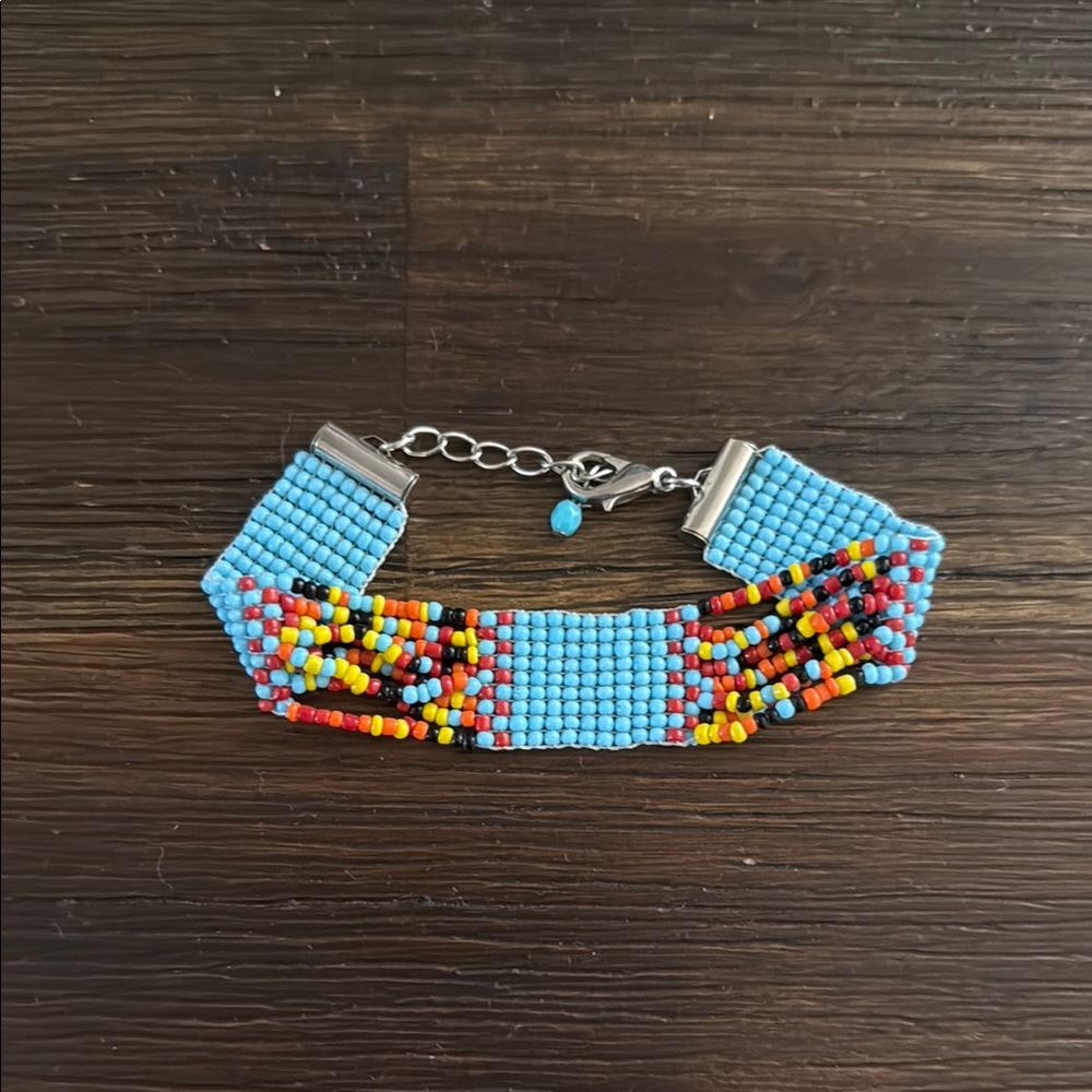 Beaded Bracelet with Silver Tone Adjustable Clasp